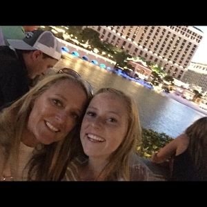 Meet your Posher, Libi